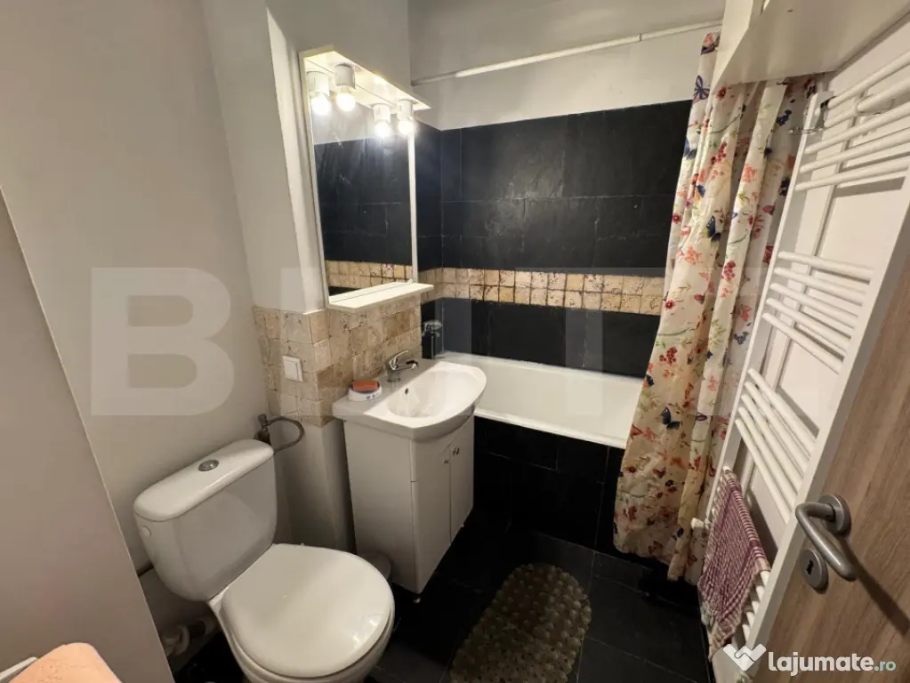 Oportunitate, apartament 3 camere, spatios, zona: Big Manast - Cluj-Napoca (Cluj)