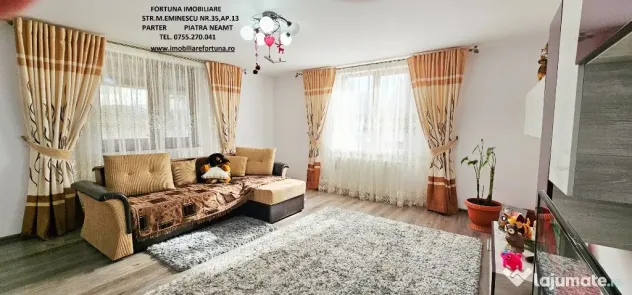 Vila eleganta, cu spatii generoase,zona Clinica Sf.Andrei-Piatra Neamt - Piatra-Neamt (Neamt)