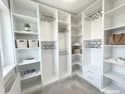 Duplex elegant, 160 mp utili și grădină amenajată – D