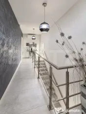 Duplex elegant, 160 mp utili și grădină amenajată – D