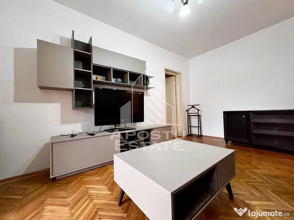 Apartament 2 camere cu garaj sub bloc, zona Circumvalatiunii - Timisoara (Timis)