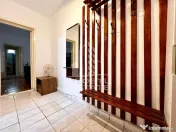 Apartament 2 camere cu garaj sub bloc, zona Circumvalatiunii 