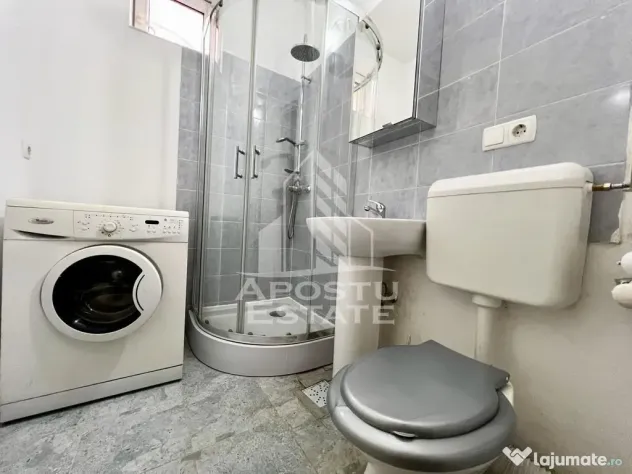 Apartament 2 camere cu garaj sub bloc, zona Circumvalatiunii - Timisoara (Timis)
