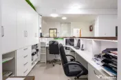 DE VANZARE -Centru medical modern de vânzare în Moșnița 
