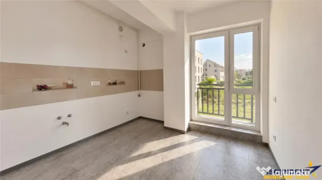 Decomandat, structura mare, bloc nou, parcare acoperita, dou - Brasov (Brasov)
