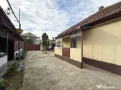 Casă de închiriat cu grădină și curte privată, pe Strada Gării, Hărman 