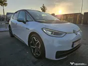 Volkswagen ID.3 1ST PLUS Pro Performance – 58 kWh – 204 CP – TVA deductibilă 