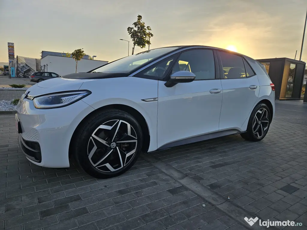 Volkswagen ID.3 1ST PLUS Pro Performance – 58 kWh – 204 CP – TVA deductibilă