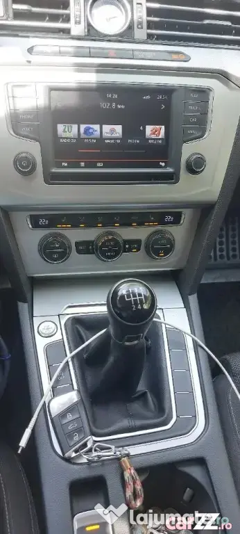 VOLKSWAGEN Passat 2015 — imagine 8