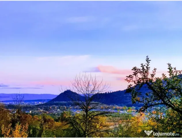 Teren Șoimuș, 1.550 mp, apă, panoramă Cetatea Devei – 20.000 €