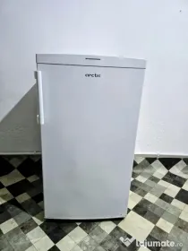 Congelator vertical Arctic F5130, Clasa A+, 117L, 4 sertare