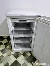 Congelator vertical Arctic F5130, Clasa A+, 117L, 4 sertare 