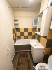 Apartament decomandat cu 2 camere, mobilat și utilat comple 