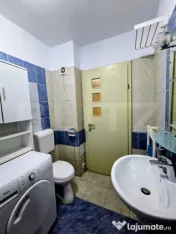 Apartament 2 camere, intermediar, terasa, parcare, zona Pori 