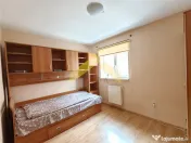 Apartament 2 camere de zona Lipovei 