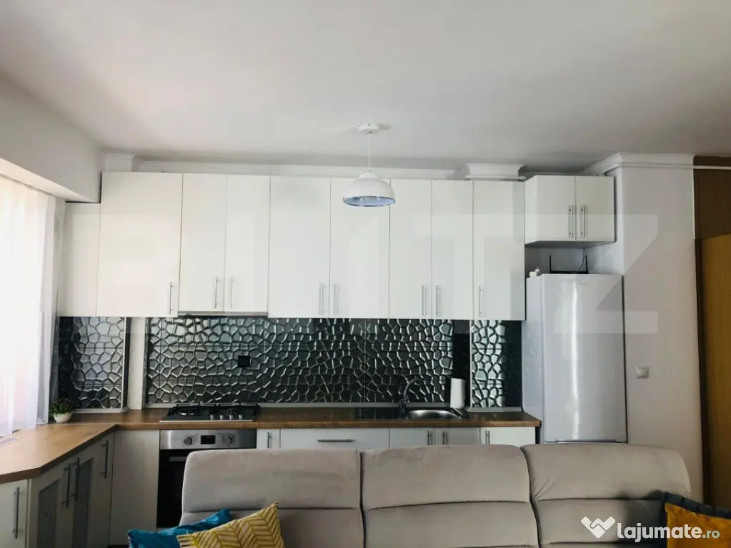 Apartament 3 camere, 2 balcoane, parcare, zona Dorobantilor - Cluj-Napoca (Cluj)