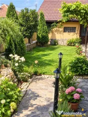 Casa in eleganta zonare, garaj, gradina, vedere pretioasa, V 