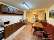 Apartament de vanzare decomandat in zona Intre Lacuri 
