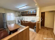 Apartament de vanzare decomandat in zona Intre Lacuri 