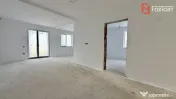 Duplex pe parter 3 camere toate utilitatile Mosnita Noua