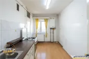 Apartament 2 camere in bloc din caramida, decomandat, zona L 