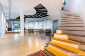 Casa de vanzare in Europa - 420 mp utili - 760 mp teren 