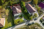 Casă cu vedere panoramică si teren de 1.310 mp – Bârsesti - Mihaesti - Govora 