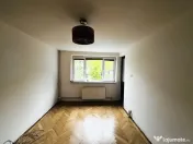 Apartament cu locație excelenta 3 camere Crangasi | Loc Par