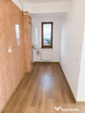 inchiriez spatiu birou 