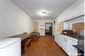 Casă cu 8 camere de vânzare în zona UTA 