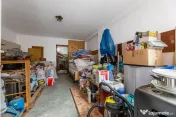 Casă cu 8 camere de vânzare în zona UTA 