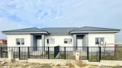 Duplex 3 camere, toate utilitatile - Mosnita Noua 