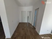 Casa insiruita tip cvadruplex, 119,7 mp utili, teren 402 mp 