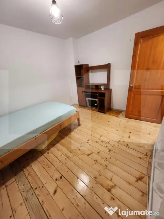 Casa 3 camere- zona Piata Anton - Ploiesti (Prahova)