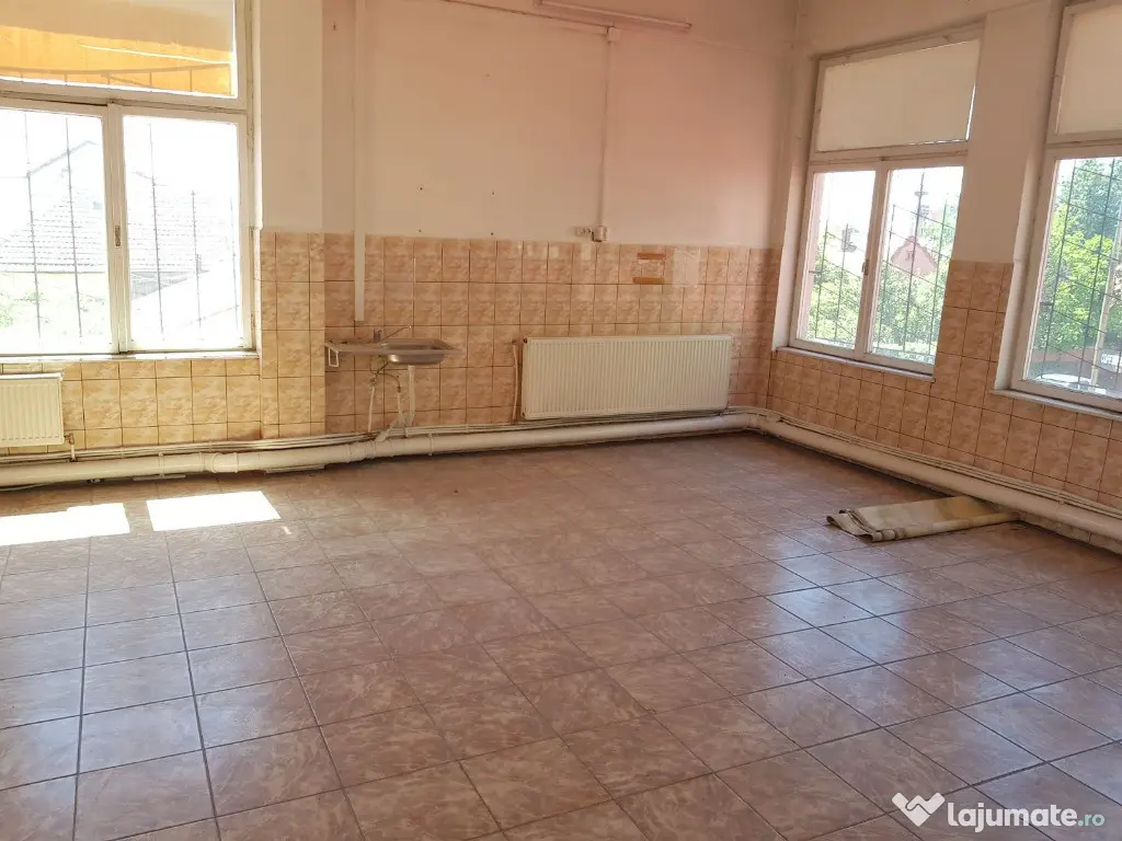 Sp. com. 353 mp. zona Fortuna - ID : RH-7856-property