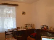 Busteni -apartament cu 2 camere ,parter 
