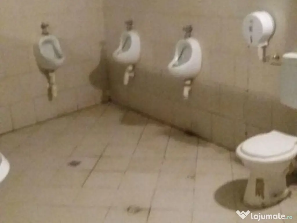 Centrul vechi spatiu comercial 300 mp la subsol