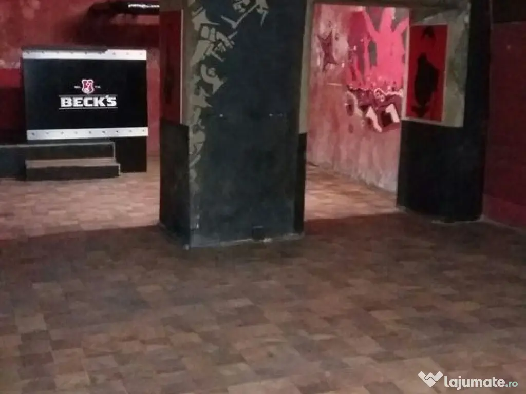 Centrul vechi spatiu comercial 300 mp la subsol