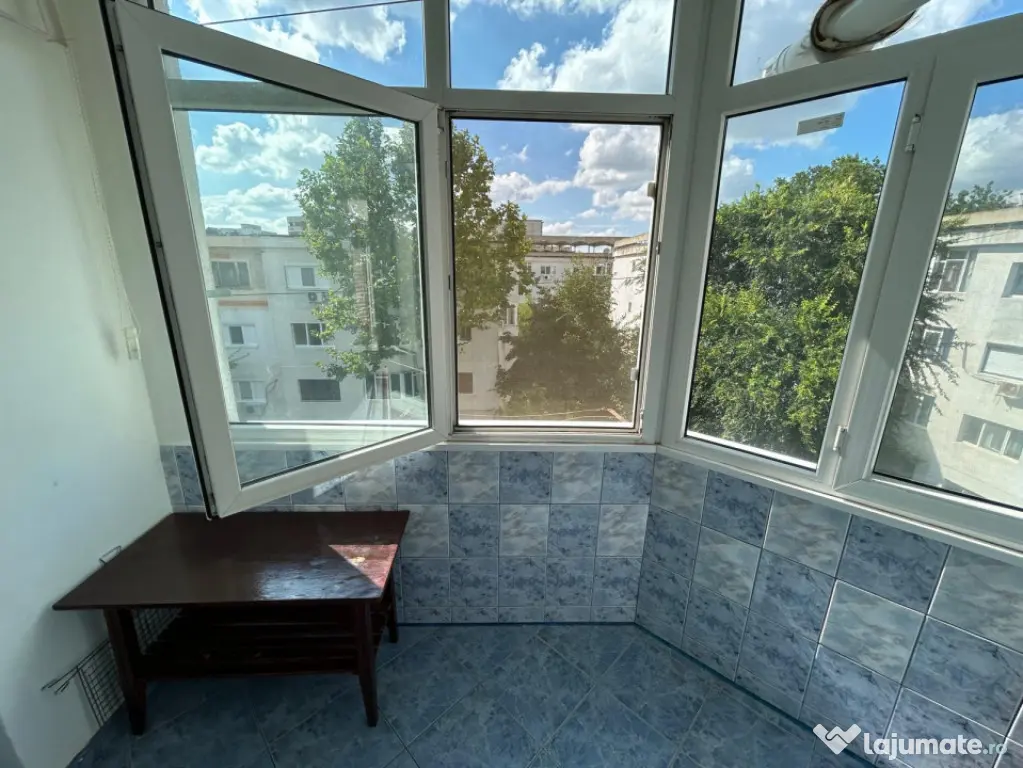 Apartament 3 camere confort 1 decomandat Calarasi 4, mobilat