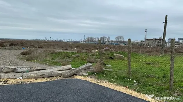 TEREN ZONA PALAS CFR