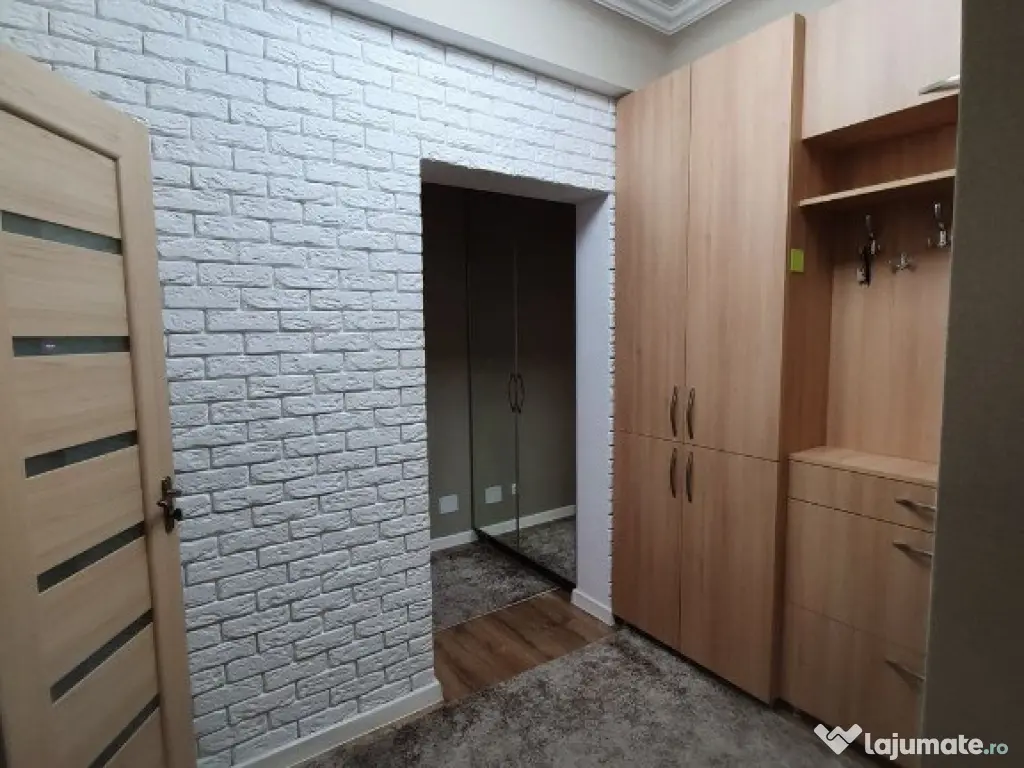 1 camera zona Tipografilor