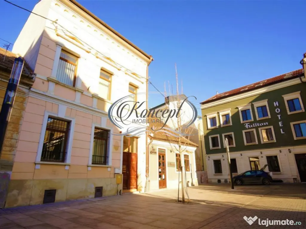 Vila interbelica in Piata Muzeului