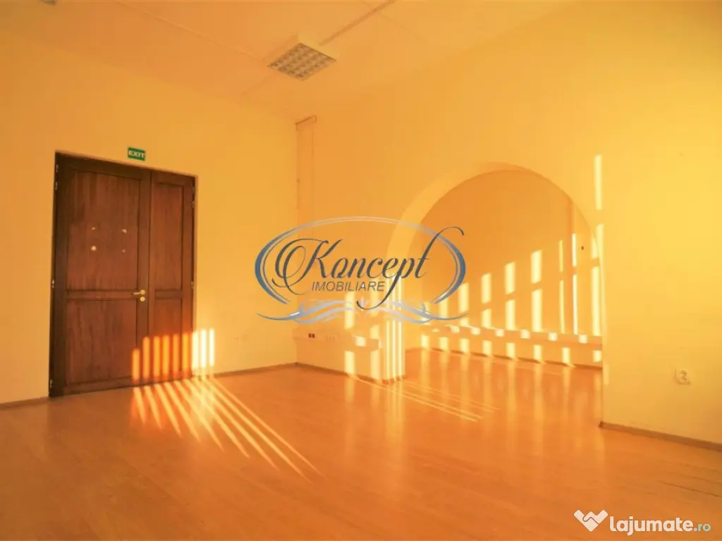 Vila interbelica in Piata Muzeului