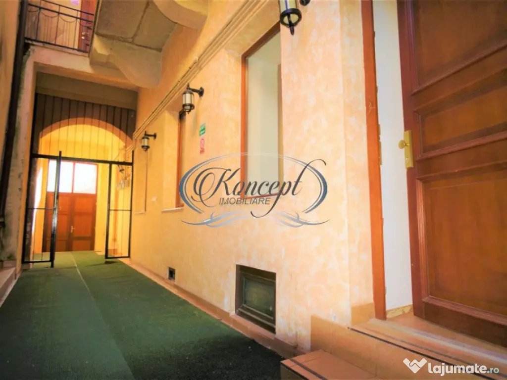 Vila interbelica in Piata Muzeului