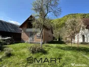 Casa cu teren langa râu Lotrioara 