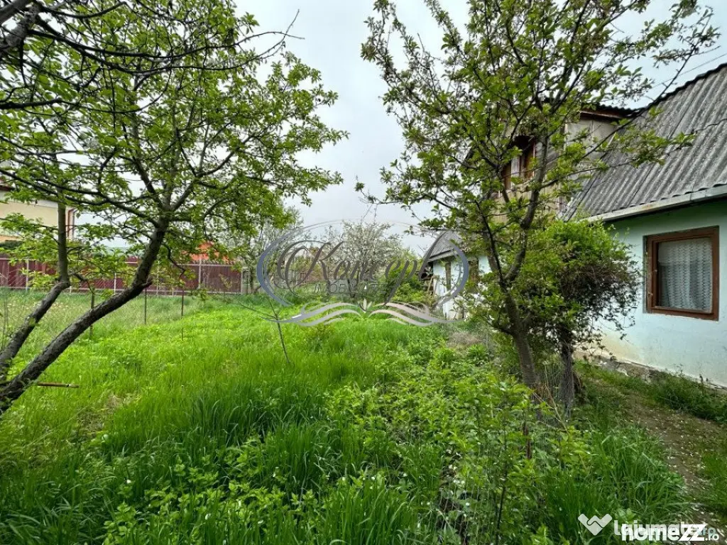 Teren cu casa demolabila, strada Closca