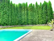 Pensiune cu 13 camere de vânzare in Bulz 