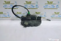Broasca incuietoare usa stanga spate 3023803 Opel Astra J [2009 - 2012