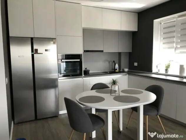 Apartament decomandat , situat in Calea Girocului