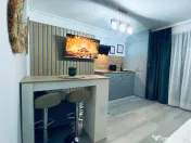 Proprietar Mamaia Sat prima linie la Mare doua studiouri etaj 2 si 3 